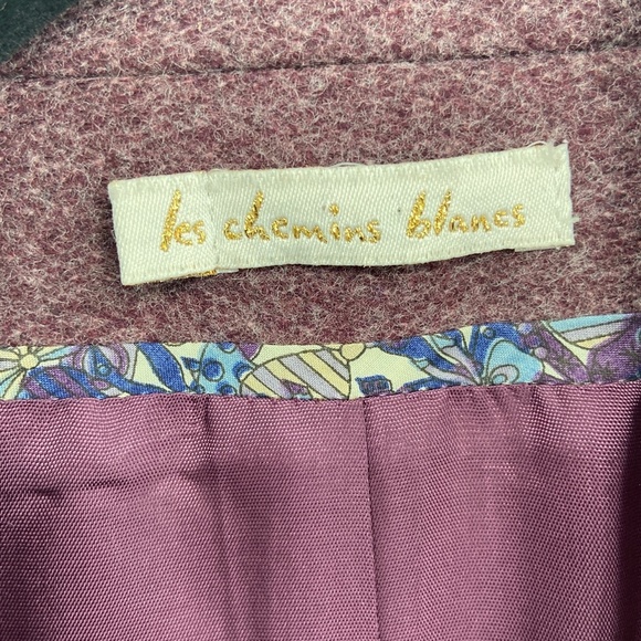 Elegant Women's Burgundy Peacoat - Picture 7 of 8